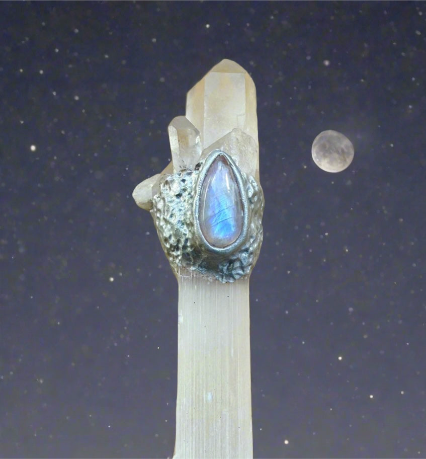 Selene • Handmade Wand