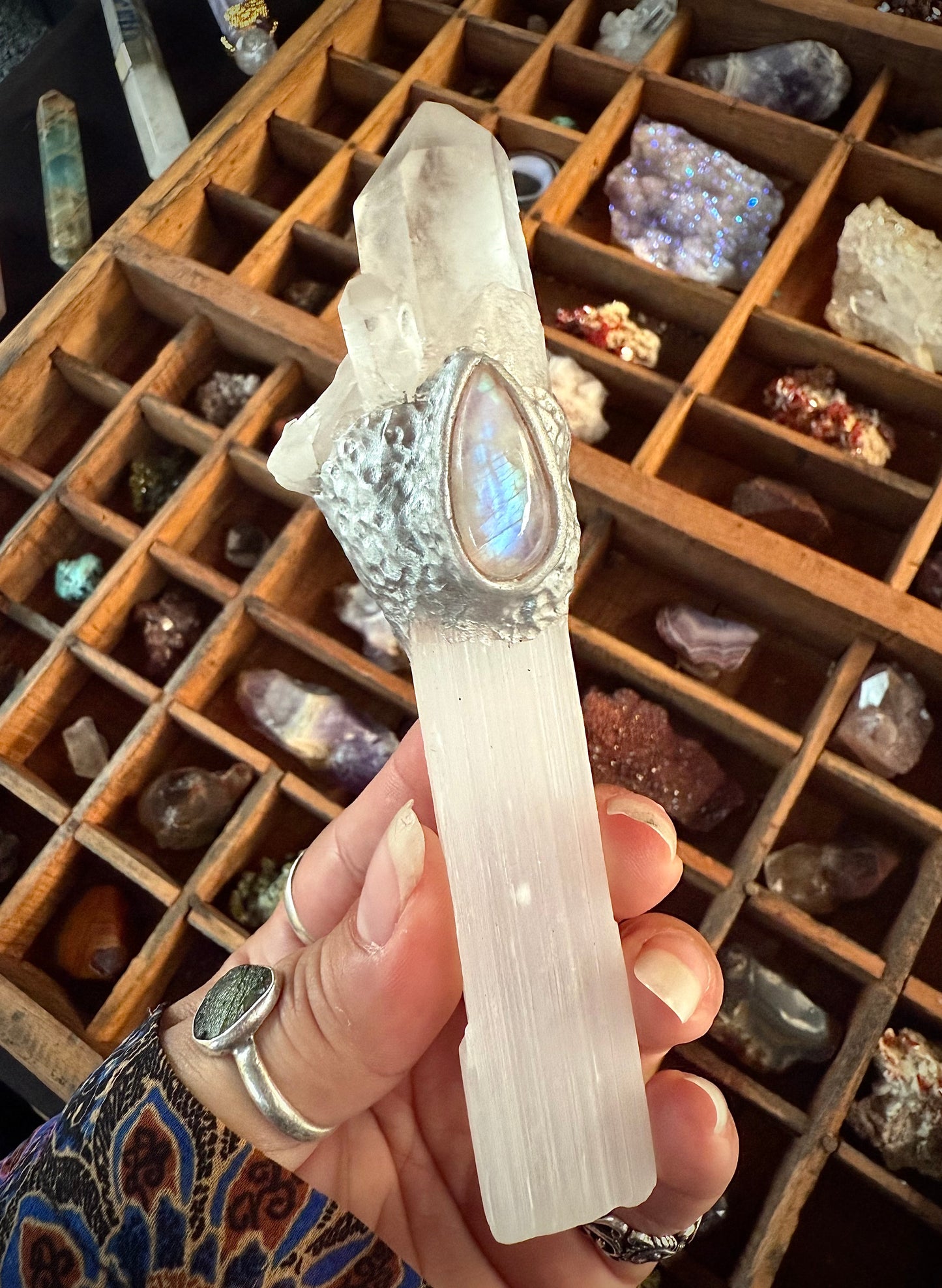 Selene • Handmade Wand