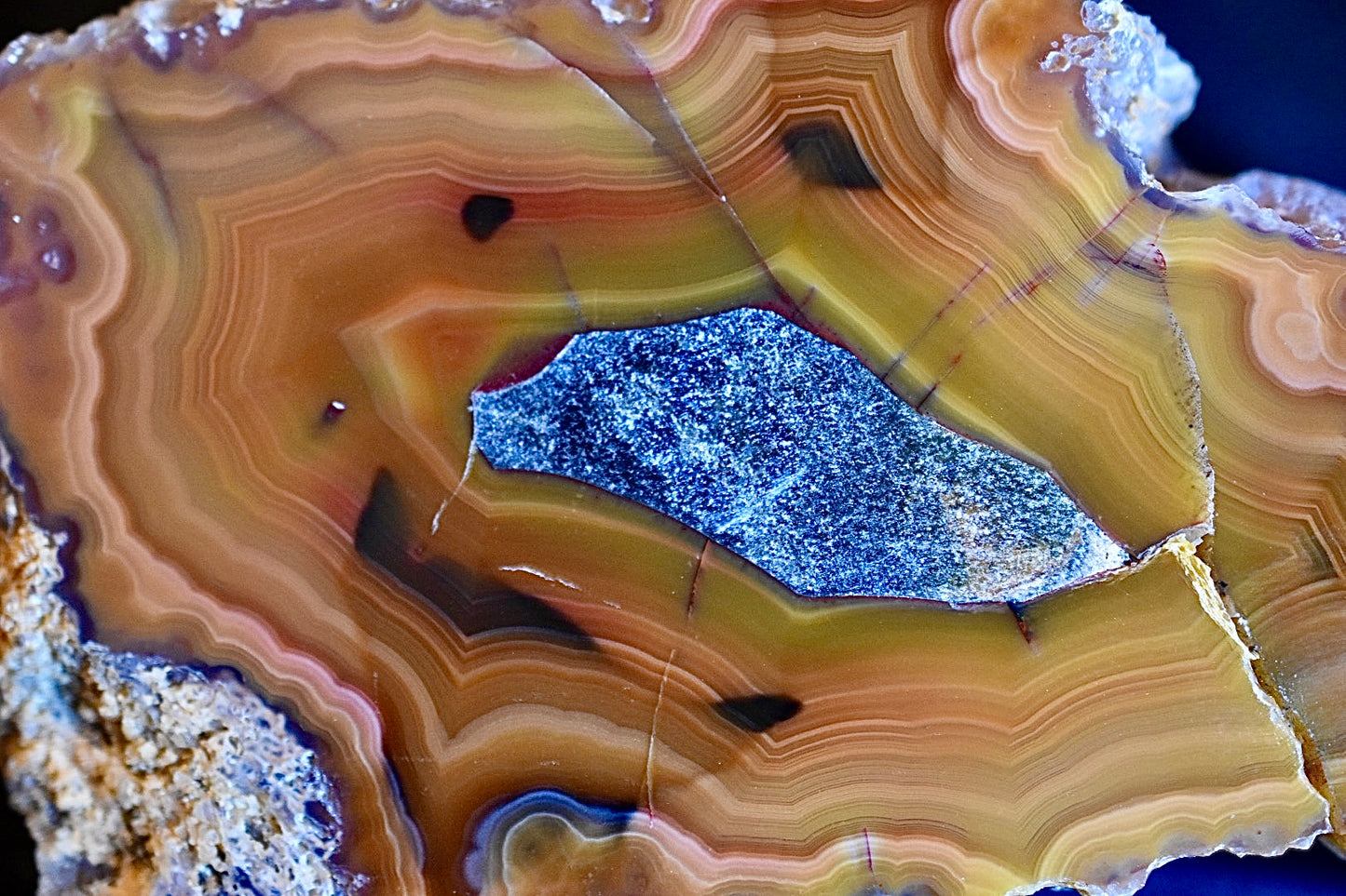 Orange Laguna Agate • Parallax Effect