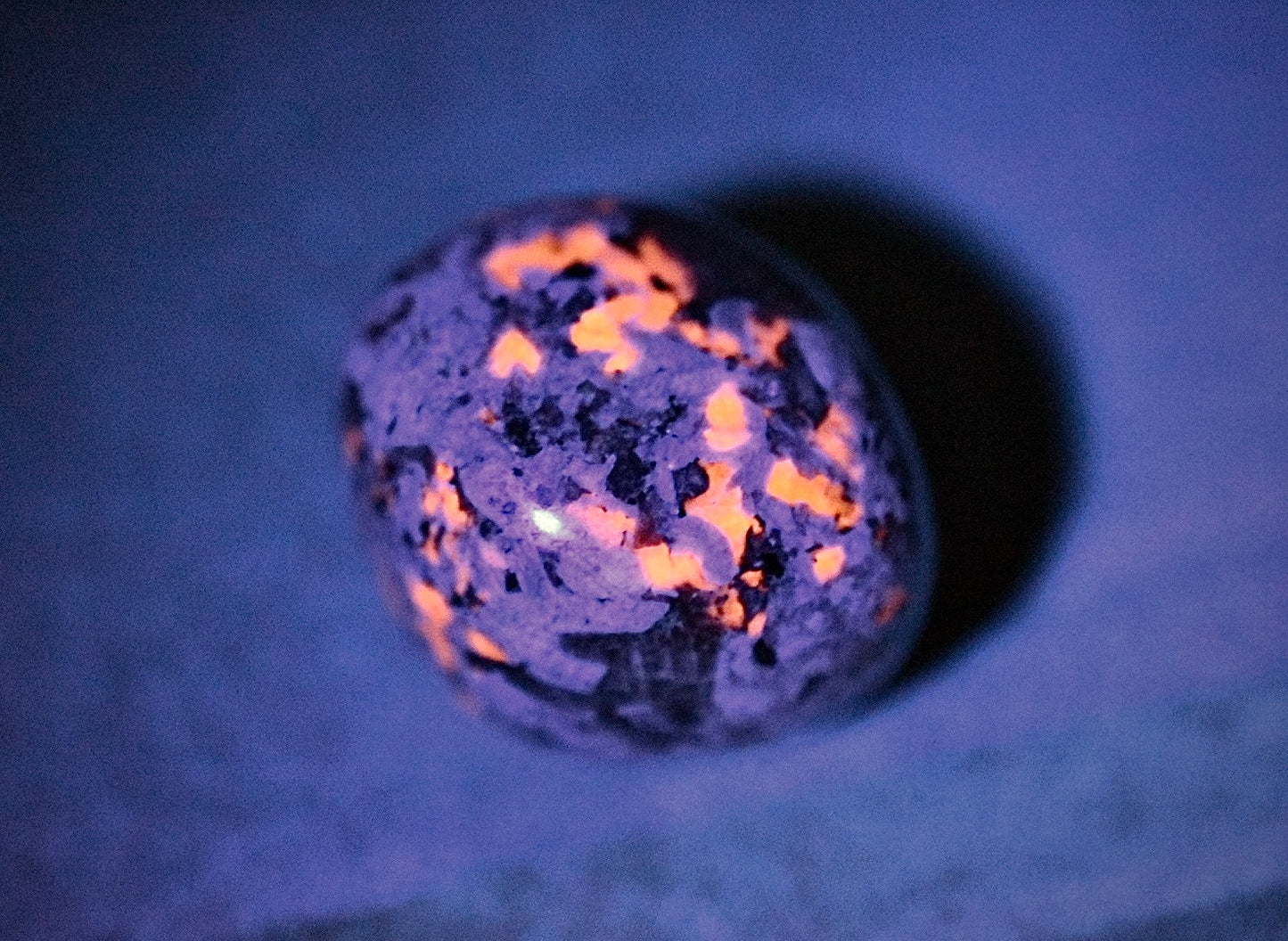 Michigan Yooperlyte • Fluorescent Sodalite